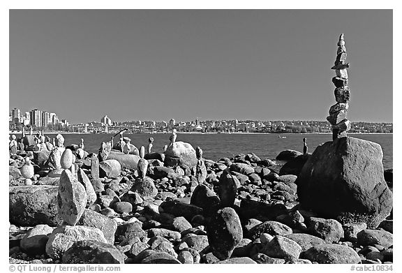 Balanced rocks, Stanley Park. Vancouver, British Columbia, Canada (black and white)