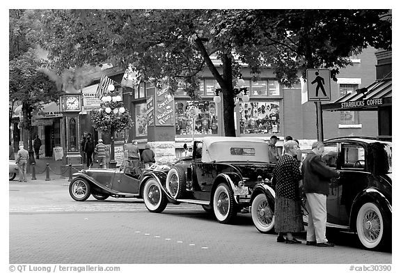 Classic cars in Water Street. Vancouver, British Columbia, Canada (black and white)