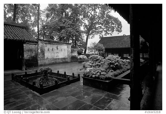Courtyard of Hongchunping temple in the rain. Emei Shan, Sichuan, China (black and white)