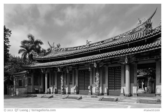 Lingxing gate, Confuscius Temple. Taipei, Taiwan (black and white)