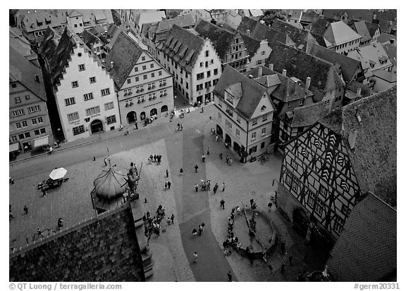 Marktplatz seen from the Rathaus tower. Rothenburg ob der Tauber, Bavaria, Germany (black and white)