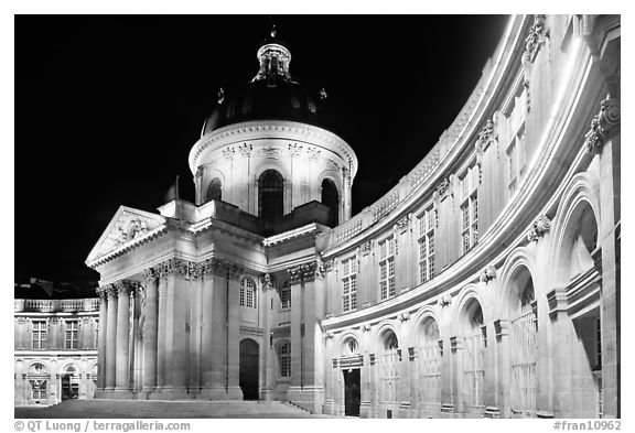 Institut de France at night. Quartier Latin, Paris, France (black and white