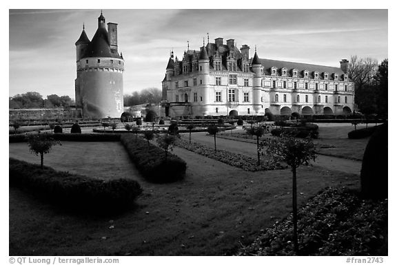 Chenonceaux chateau and gardens. Loire Valley, France (black and white)