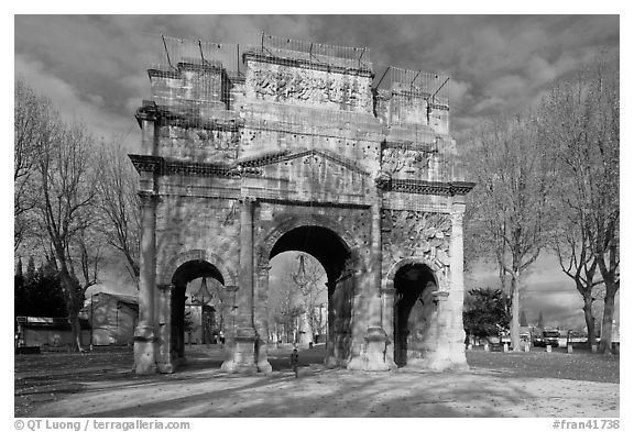 Ancient Roman arch, Orange. Provence, France (black and white)