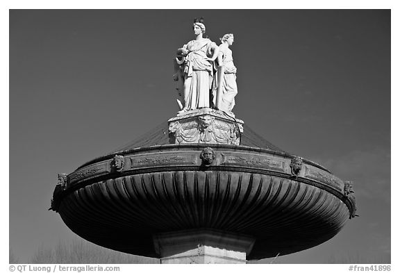 La Rotonde fountain. Aix-en-Provence, France