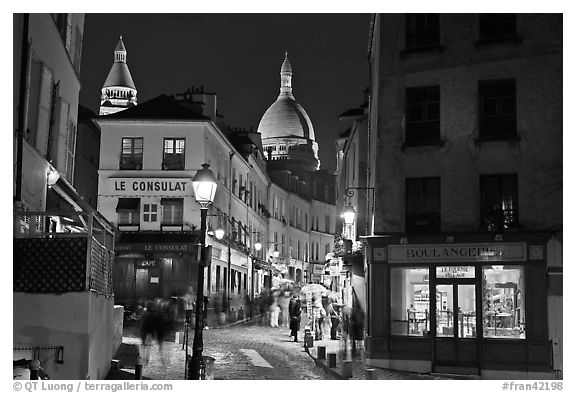 Night street scene, Montmartre. Paris, France (black and white)
