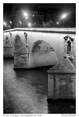 Pont-Neuf at night. Paris, France (black and white)