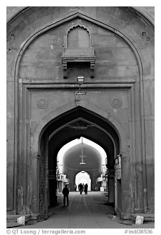 Gate leading to the Chatta Chowk (Covered Bazar), Red Fort. New Delhi, India (black and white)