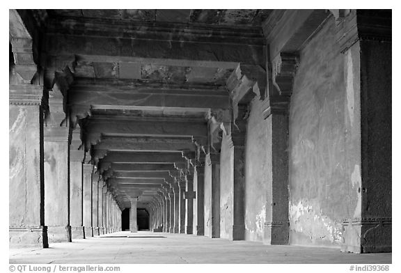 Corridor beneath the Panch Mahal building. Fatehpur Sikri, Uttar Pradesh, India (black and white)