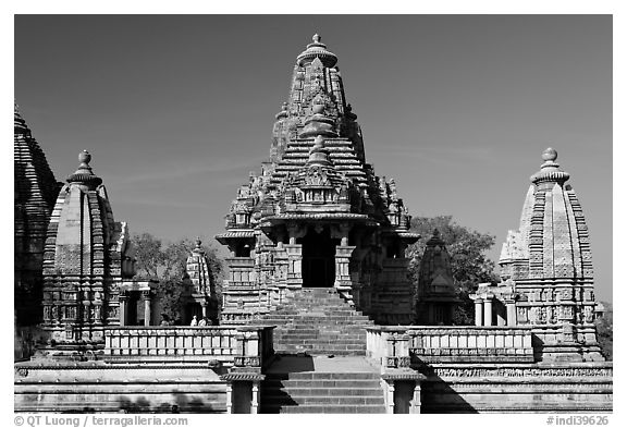Lakshmana temple. Khajuraho, Madhya Pradesh, India (black and white)