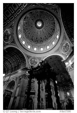 Baldachino, and Dome of Basilic Saint Peter. Vatican City (black and white)