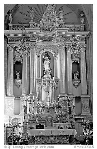 Main altar of Church Santo Domingo. Zacatecas, Mexico (black and white)