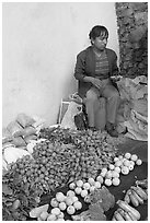 Vegetable street vendor. Guanajuato, Mexico (black and white)