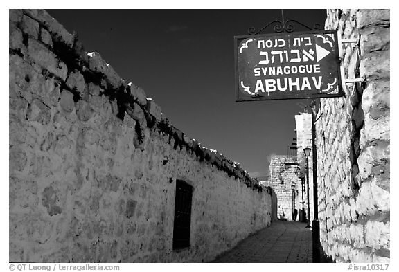 Alley with sign pointing to Synagogue Abuhav, Safed (Safad). Israel (black and white)