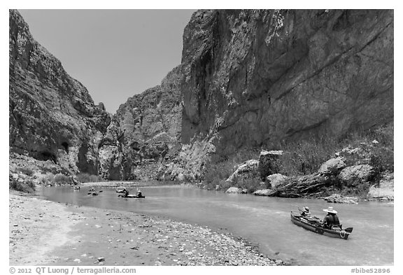 Paddling the Rio Grande in Boquillas Canyon. Big Bend National Park (black and white)