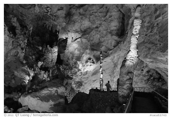 Vistor and stalacmites. Carlsbad Caverns National Park (black and white)