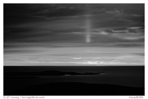Sun pillar from Cadillac mountain. Acadia National Park (black and white)