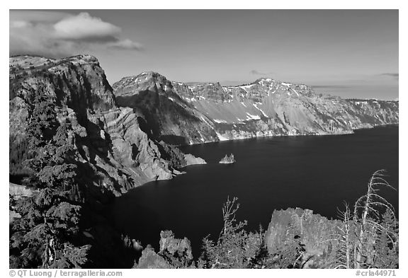 East rim view. Crater Lake National Park (black and white)
