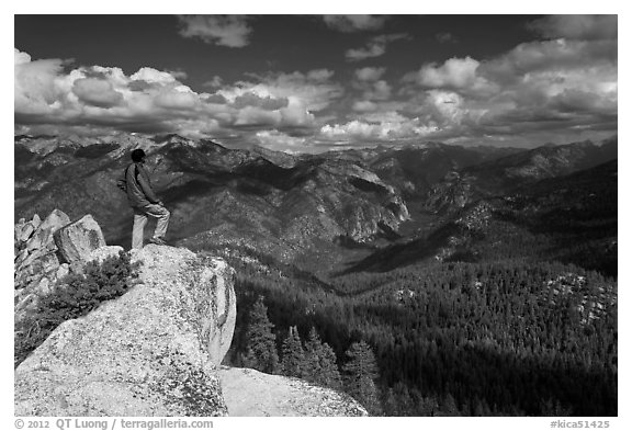 Man looking from summit of Lookout Peak. Kings Canyon National Park, California, USA.