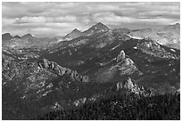Sierra Peaks. Kings Canyon National Park ( black and white)