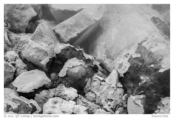 Rocks with sulphur deposits and steam vent. Lassen Volcanic National Park (black and white)