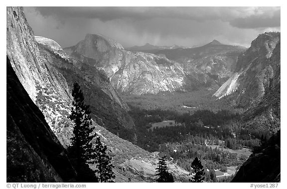 View of Yosemite Valley and Half-Dome from Yosemite Falls trail. Yosemite National Park (black and white)