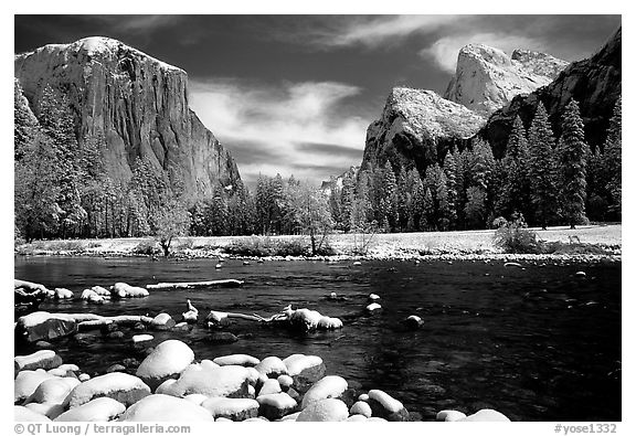 Valley View in winter with fresh snow. Yosemite National Park (black and white)