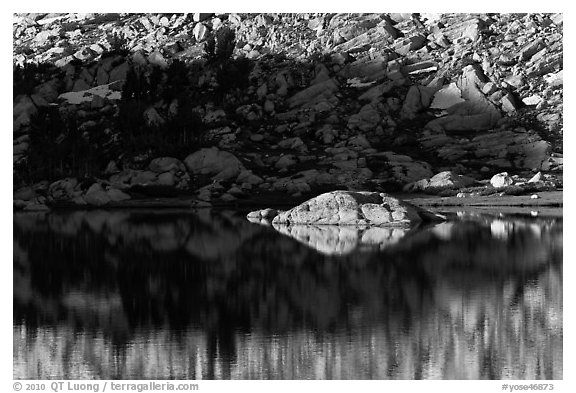 Rock and shadow, Vogelsang Lake. Yosemite National Park (black and white)