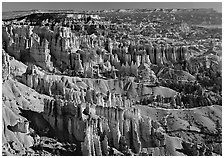View of Queens Garden spires from Sunset Point, morning. Bryce Canyon National Park, Utah, USA. (black and white)