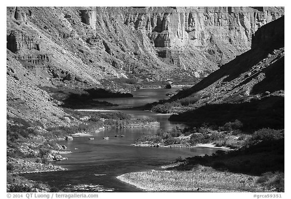 Rafts on meanders of the Colorado River at Nankoweap. Grand Canyon National Park (black and white)