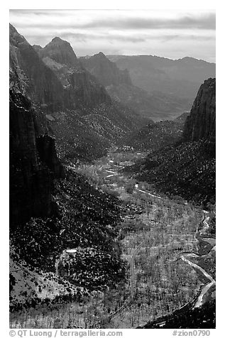 Zion Canyon from  summit of Angel's landing, mid-day. Zion National Park, Utah, USA.