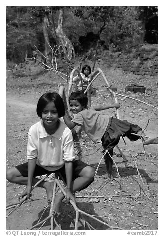 Kids playing, the Bayon. Angkor, Cambodia (black and white)