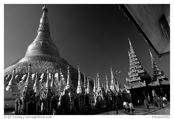 The great golden dome, Shwedagon Paya. Yangon, Myanmar (black and white)