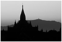 Ananda pahto , sunset. Bagan, Myanmar ( black and white)