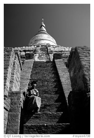On steps of Shwesandaw Paya's upper terraces. Bagan, Myanmar (black and white)
