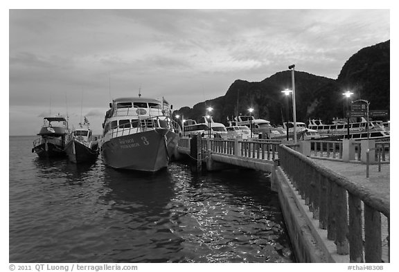 Pier at dusk, Ao Ton Sai, Ko Phi Phi. Krabi Province, Thailand (black and white)