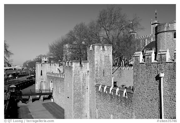 Rampart with crenallation,  Tower of London. London, England, United Kingdom (black and white)