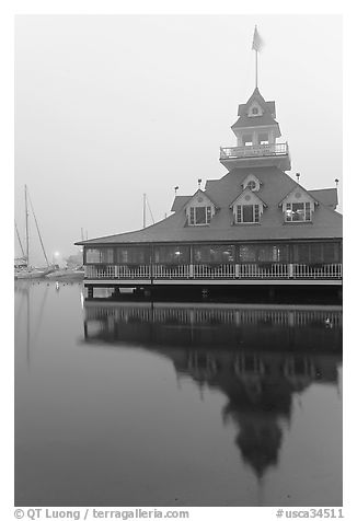 Boathouse restaurant in fog at sunrise, Coronado. San Diego, California, USA (black and white)