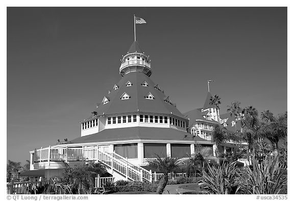 Main tower of hotel Del Coronado. San Diego, California, USA (black and white)