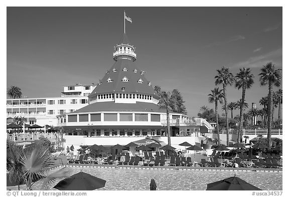 Swimming pool of hotel Del Coronado. San Diego, California, USA (black and white)