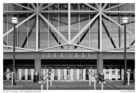 Facade of HP pavilion with San Jose sign. San Jose, California, USA (black and white)