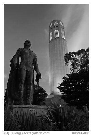 Columbus statue and Coit Tower, dusk. San Francisco, California, USA (black and white)