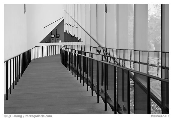 Staircase, M.H. De Young memorial museum. San Francisco, California, USA (black and white)