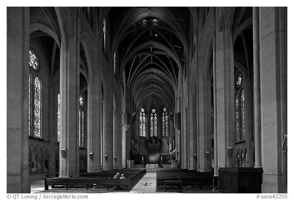 Grace Cathedral interior. San Francisco, California, USA (black and white)