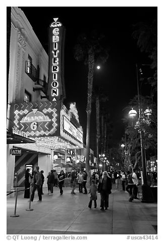 Criterion Movie theater at night, Third Street Promenade. Santa Monica, Los Angeles, California, USA (black and white)