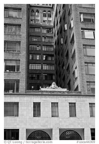 Historic high rise building. Oakland, California, USA (black and white)