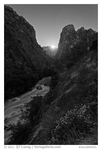 Moonrise on Kings Canyon, South Fork of the Kings River. Giant Sequoia National Monument, Sequoia National Forest, California, USA (black and white)
