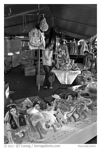 Mexican dolls, San Jose Flee Market. San Jose, California, USA
