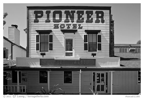 Pionneer Hotel. Woodside,  California, USA (black and white)