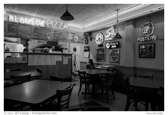 Pizza restaurant. Alameda, California, USA (black and white)